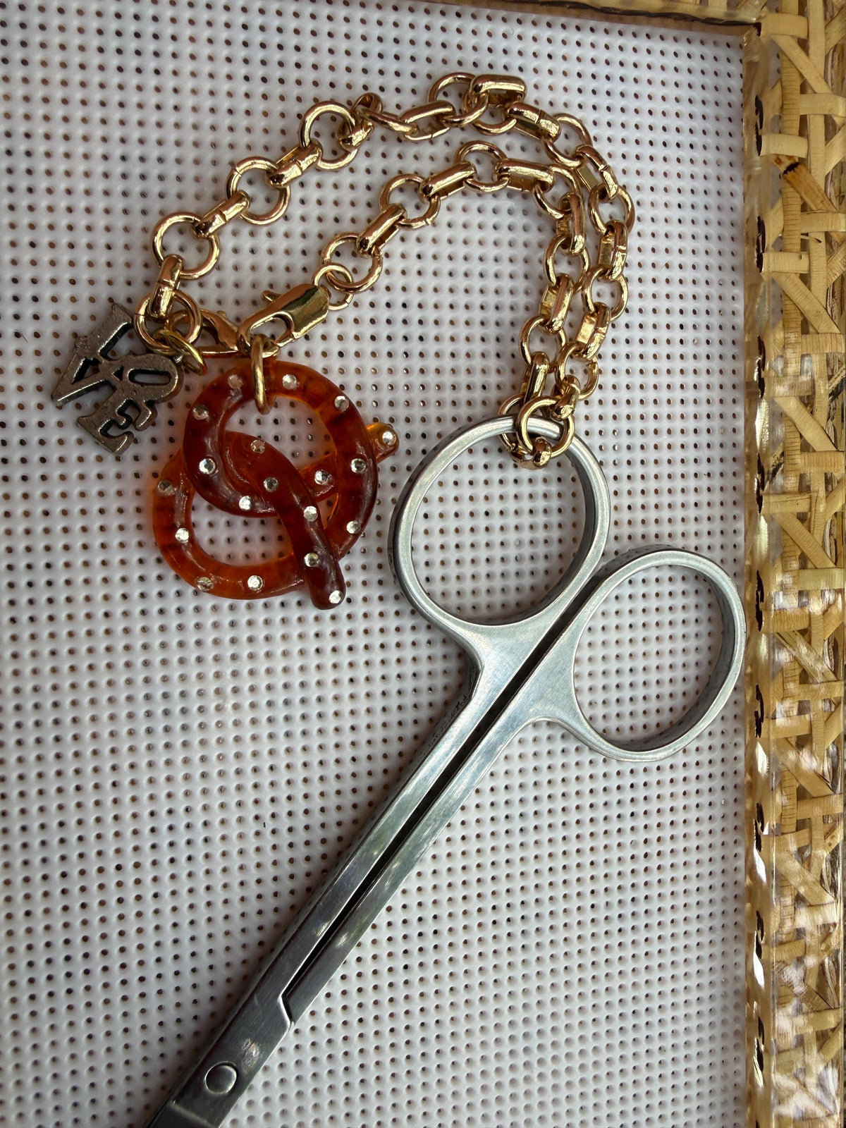 Philly scissor fob and scissors for needlepoint